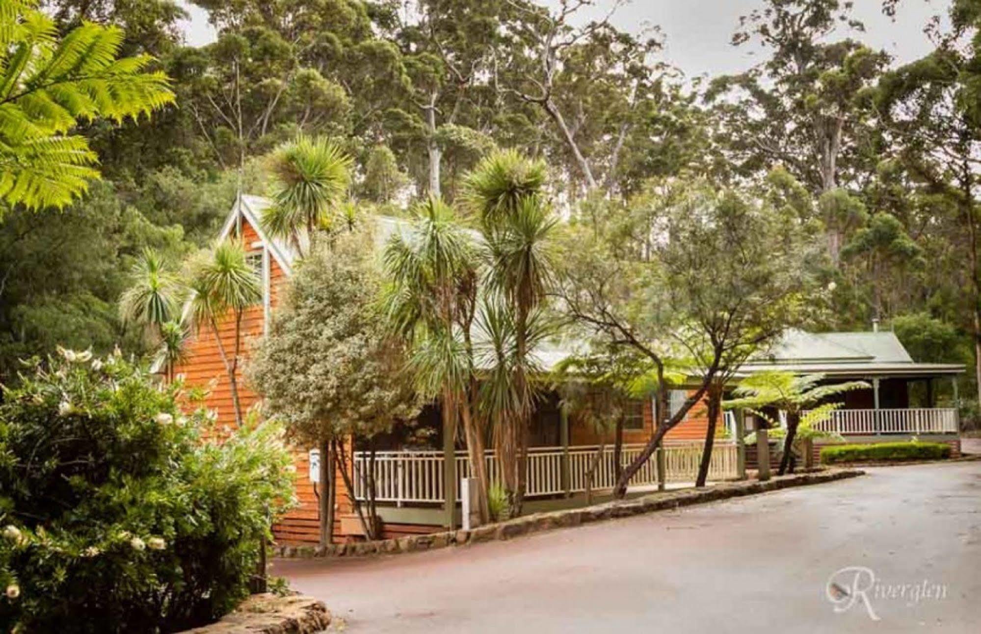 Riverglen Chalets Margaret River ภายนอก รูปภาพ
