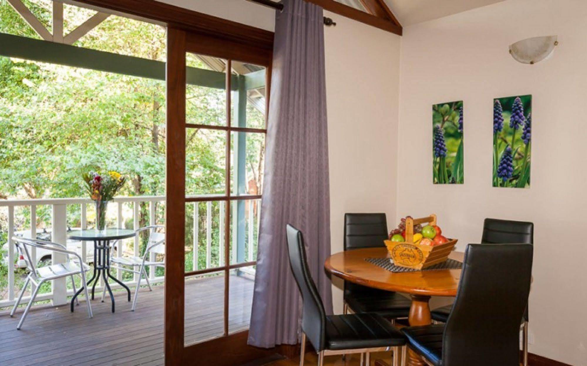 Riverglen Chalets Margaret River ภายนอก รูปภาพ